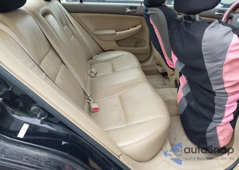 2005 Honda Accord 2.4 Ex z USA, uszkodzony, nr VIN 1HGCM56875A087653